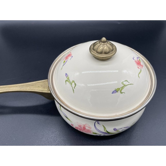 LINCOWARE ENAMEL SAUCEPAN 5 INCH WITH LID BRASS HANDLE VINTAGE 5" Saucepan - Picture 5 of 14